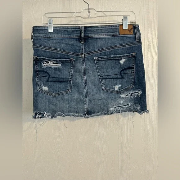 American Eagle Outfitters | Blue Distressed Mini Skirt | Size 6 - Picture 8 of 8